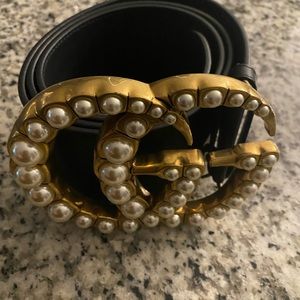 Authentic Gucci belt with pearls. Size 100.